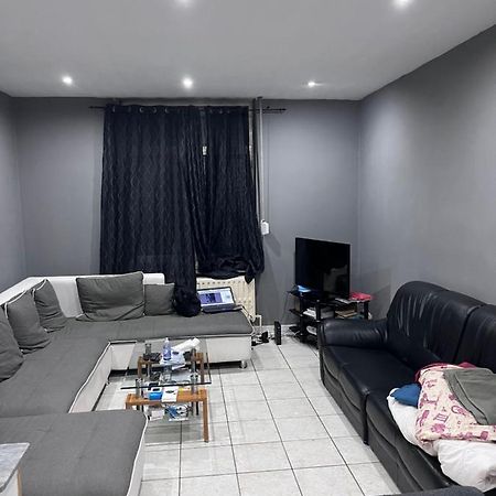 Grande Maison Avec Plusieurs Chambres A Louer Liège Zewnętrze zdjęcie